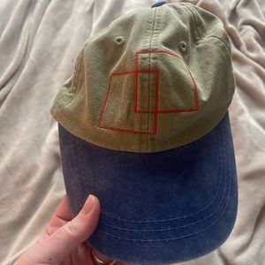 Pinegrove squares hat